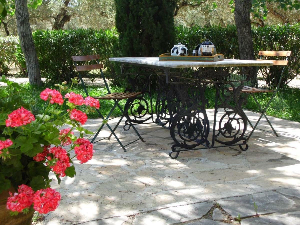 Theni Olive Grove Villa Kato Yerakarion エクステリア 写真